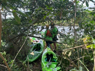 7b040caf-6836-48a3-bc5d-81f7668fa5d2